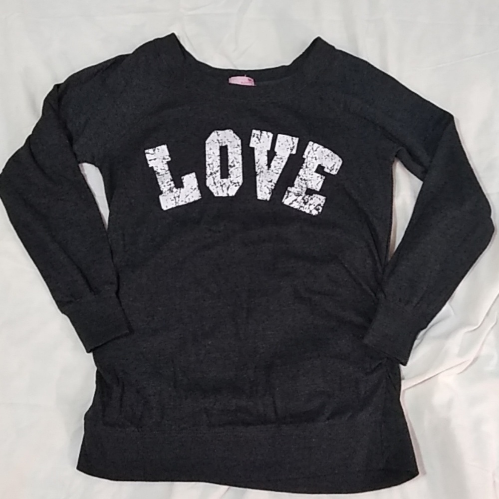 Feather's Maternity sweater